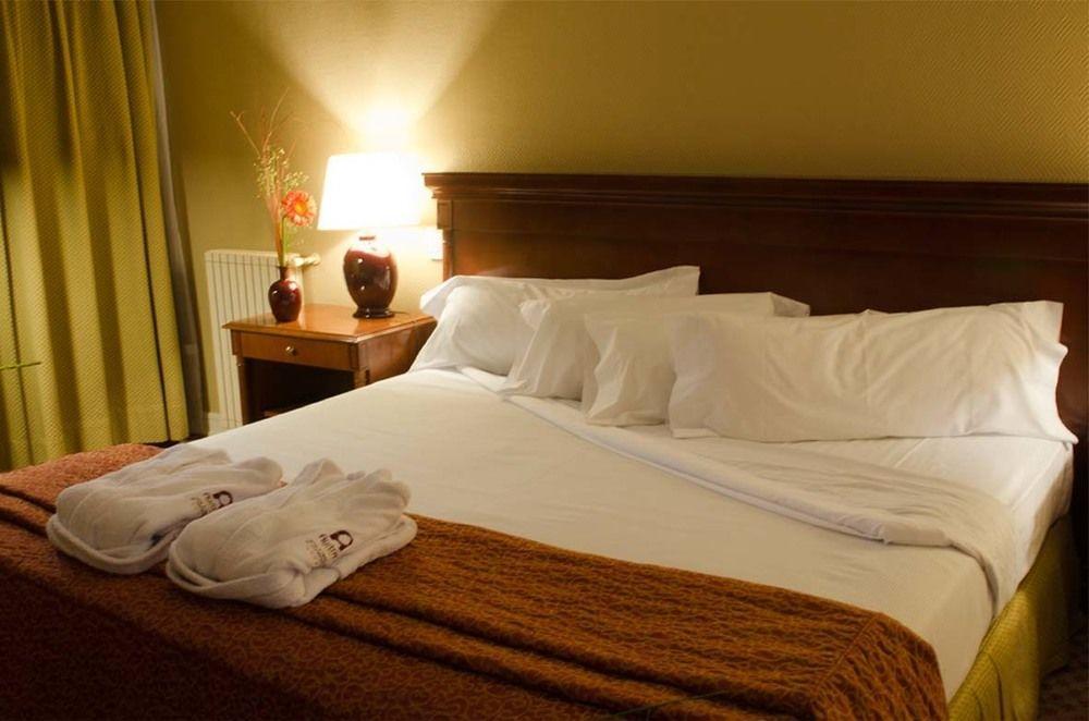 Austral Express Hotel Comodoro Rivadavia Ngoại thất bức ảnh