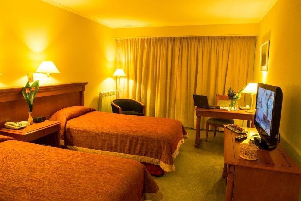 Austral Express Hotel Comodoro Rivadavia Ngoại thất bức ảnh