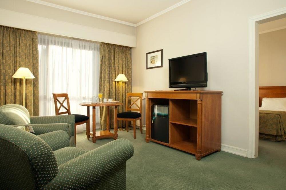 Austral Express Hotel Comodoro Rivadavia Ngoại thất bức ảnh
